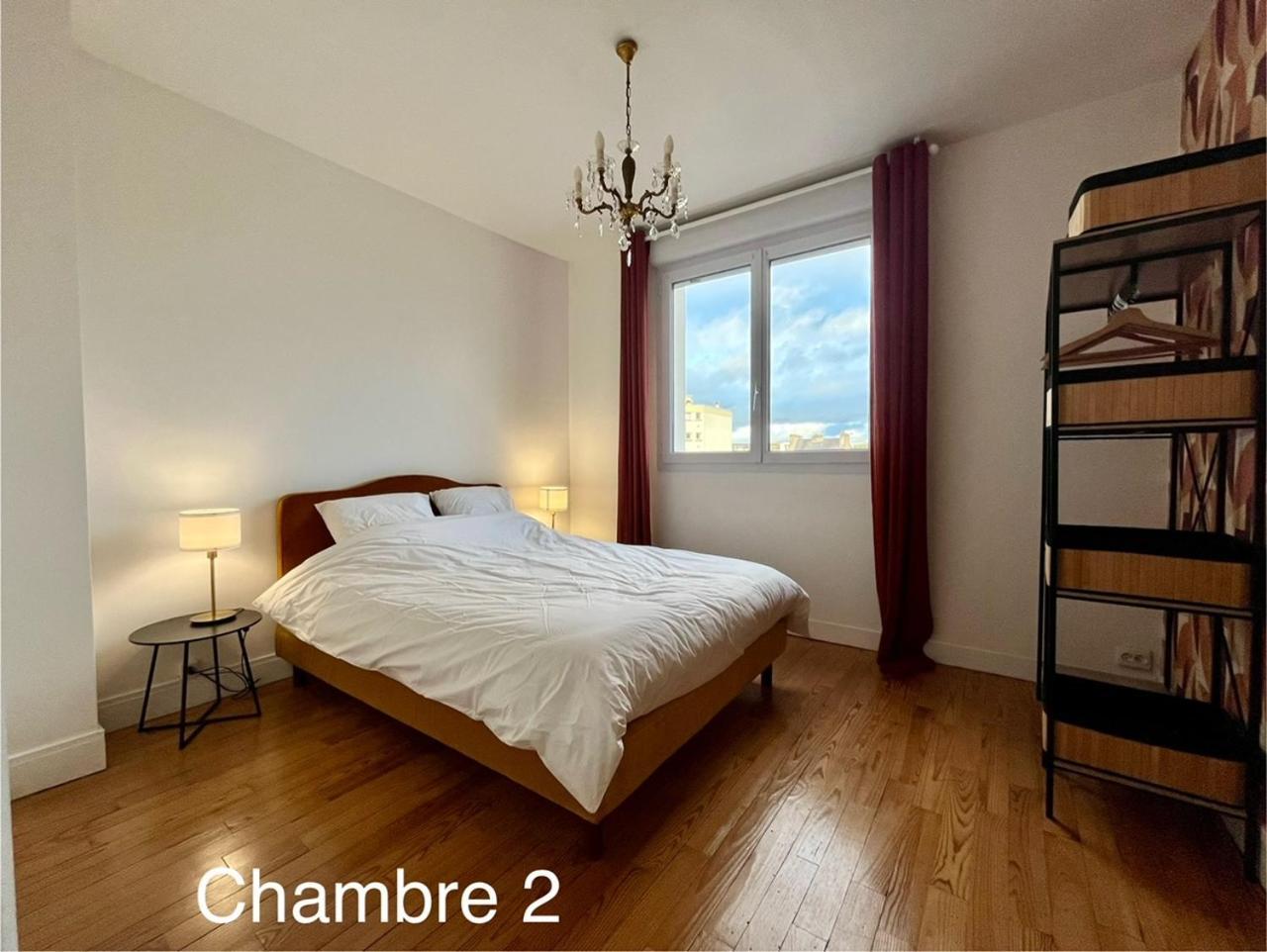 T & A - Cosy Et Lumineux Au Coeur De Ville - 6-8 Pers 반느 외부 사진